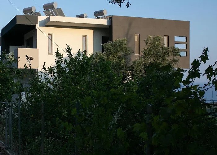 Anassa Studios